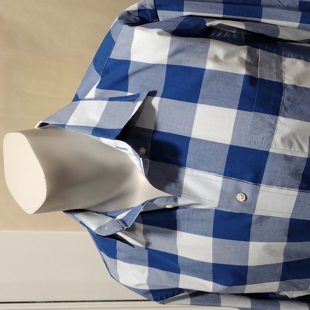 Paul Fredrick mens 3 color blue cotton plaid shirt. Medium